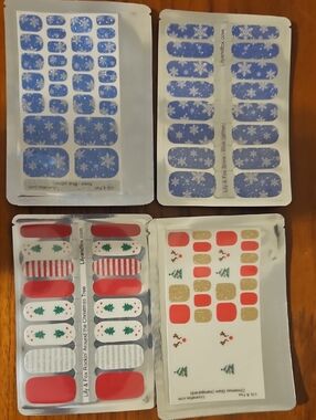 NWT LILY AND FOX Holiday Nail Wraps - Blue Snowflake & Red Christmas Designs